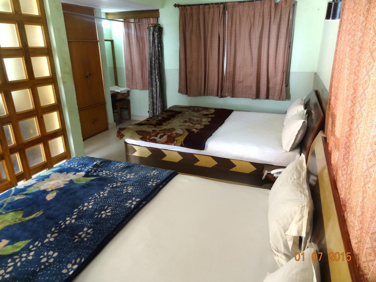 Hotel Yatrik Deoghar Dış mekan fotoğraf