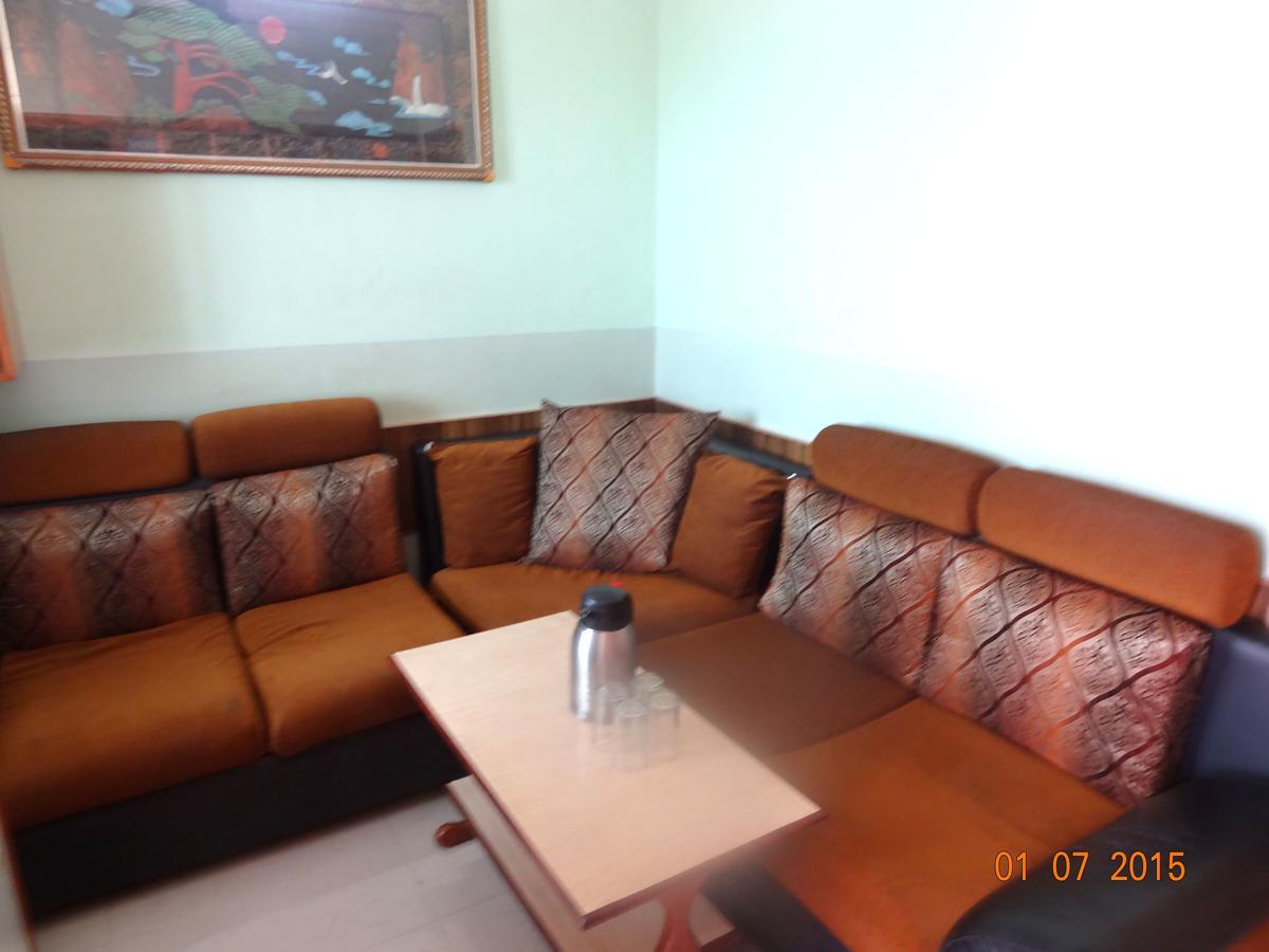 Hotel Yatrik Deoghar Dış mekan fotoğraf